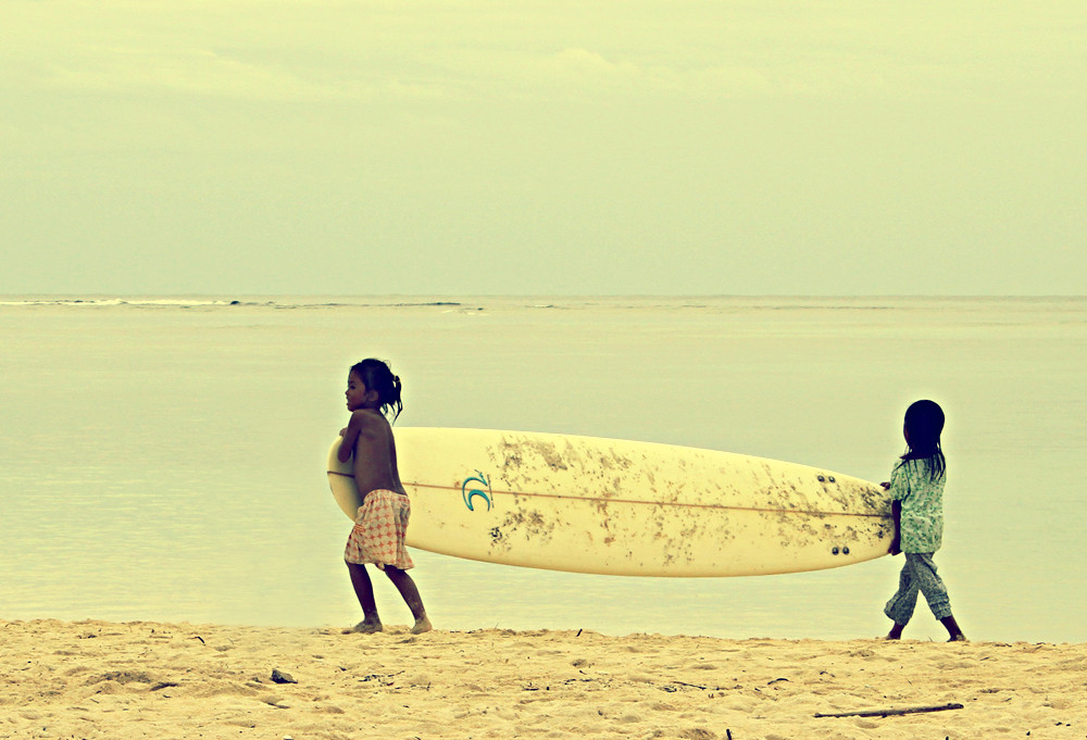 Kids Surfer